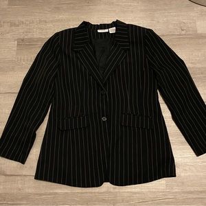 Jaclyn Smith Blazer